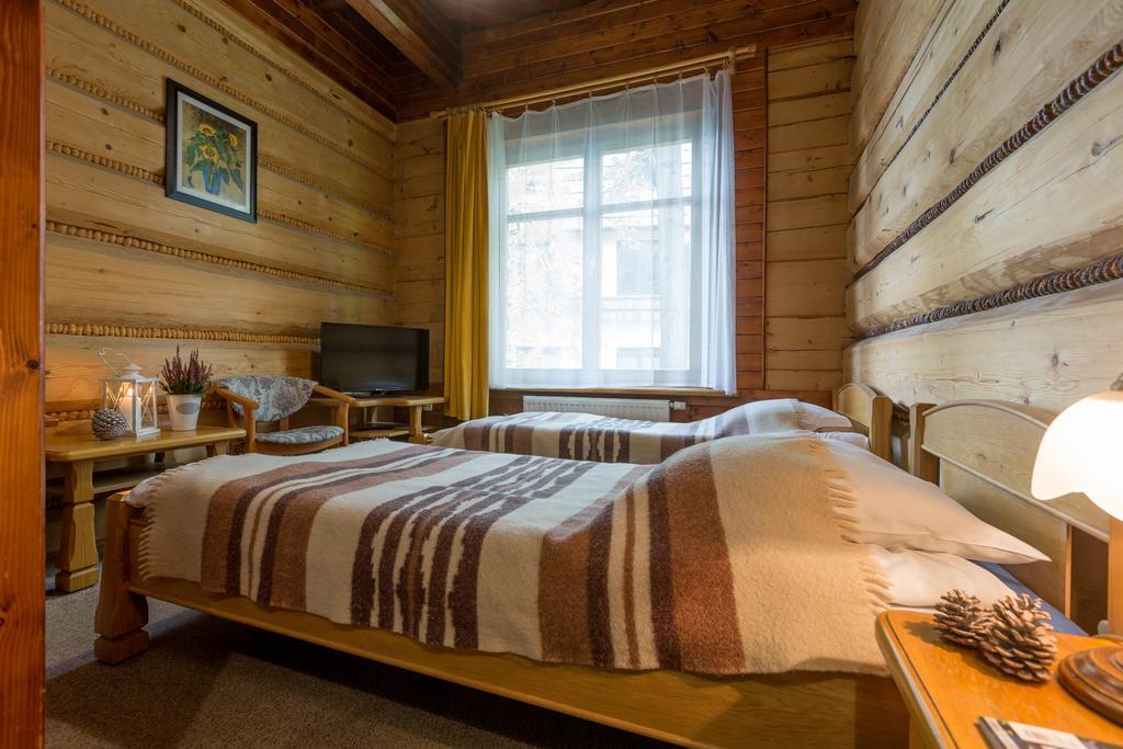 Отель Lipowy Dwor Закопане Экстерьер фото
